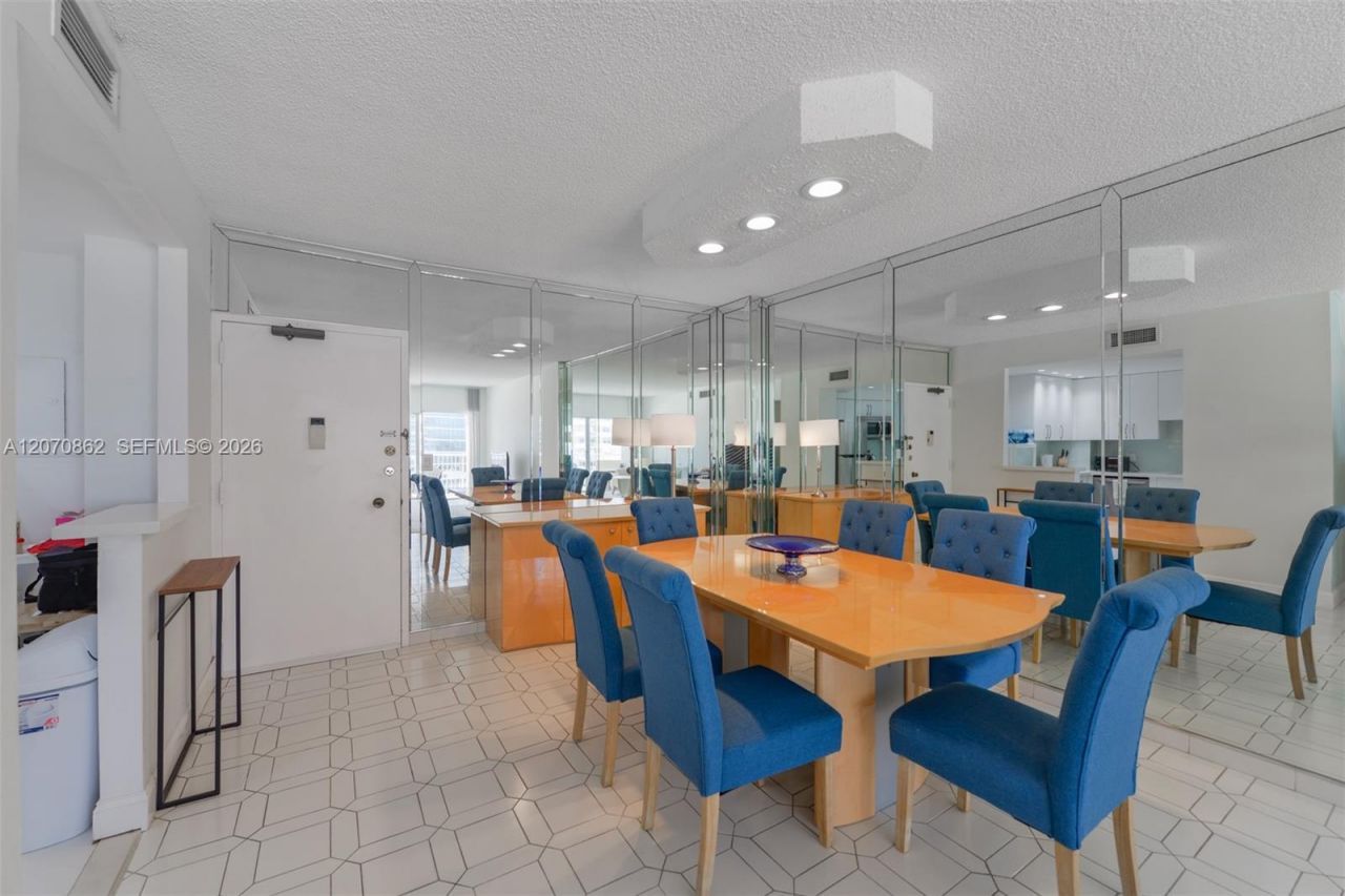 1950 S Ocean Dr, Unit 7G, Hallandale Beach, FL 33009 Photo
