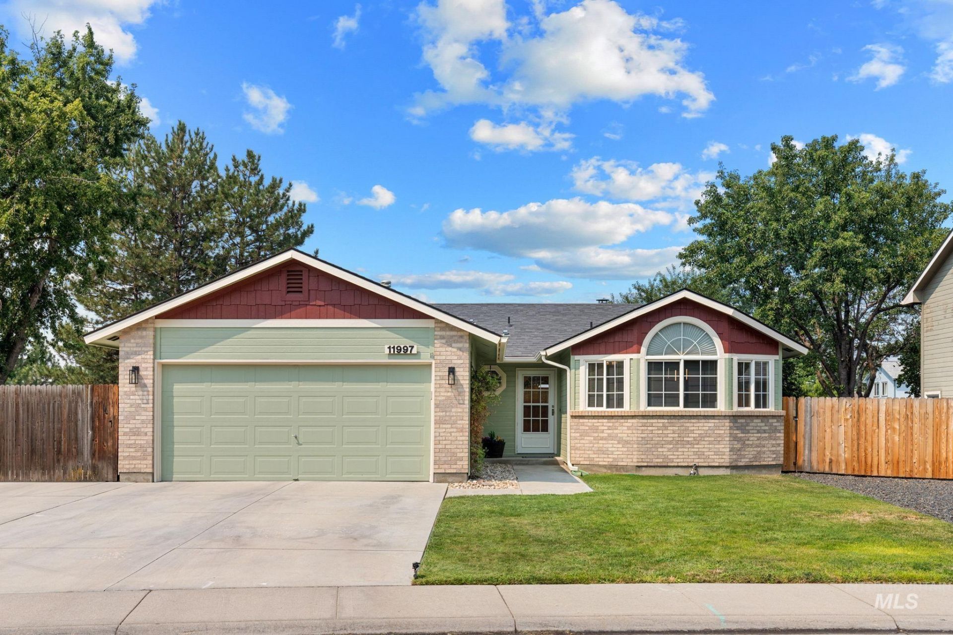 11997 W Mesquite Dr, Boise, ID 83713 Main Photo