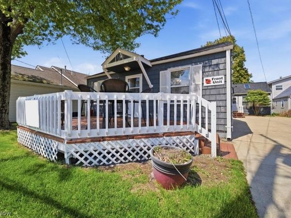 5187 Old Lake Road , Geneva on the Lake, OH 44041