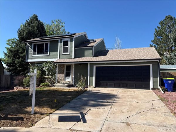 711 S Granby Circle, Aurora, CO 80012