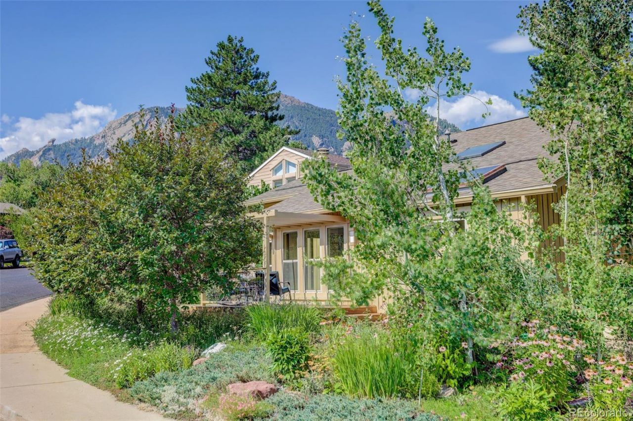 1449 Rockmont Circle, Boulder, CO 80305 Main Photo