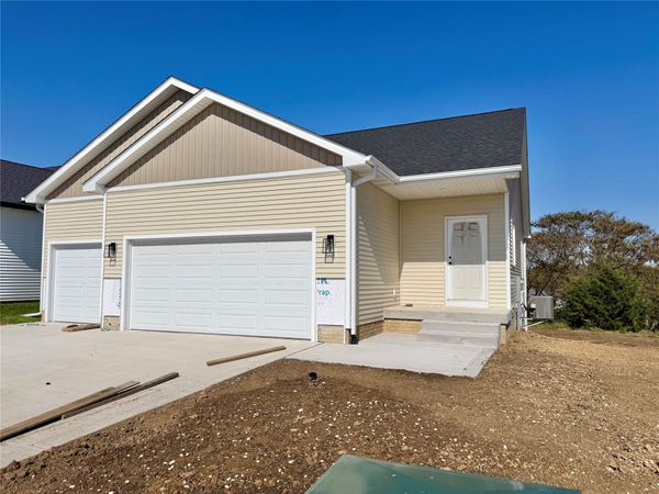 4895 Synergy. Street, Van Meter, IA 50261