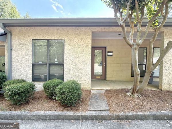 875 Old Roswell Road, Unit G300, Roswell, GA 30076