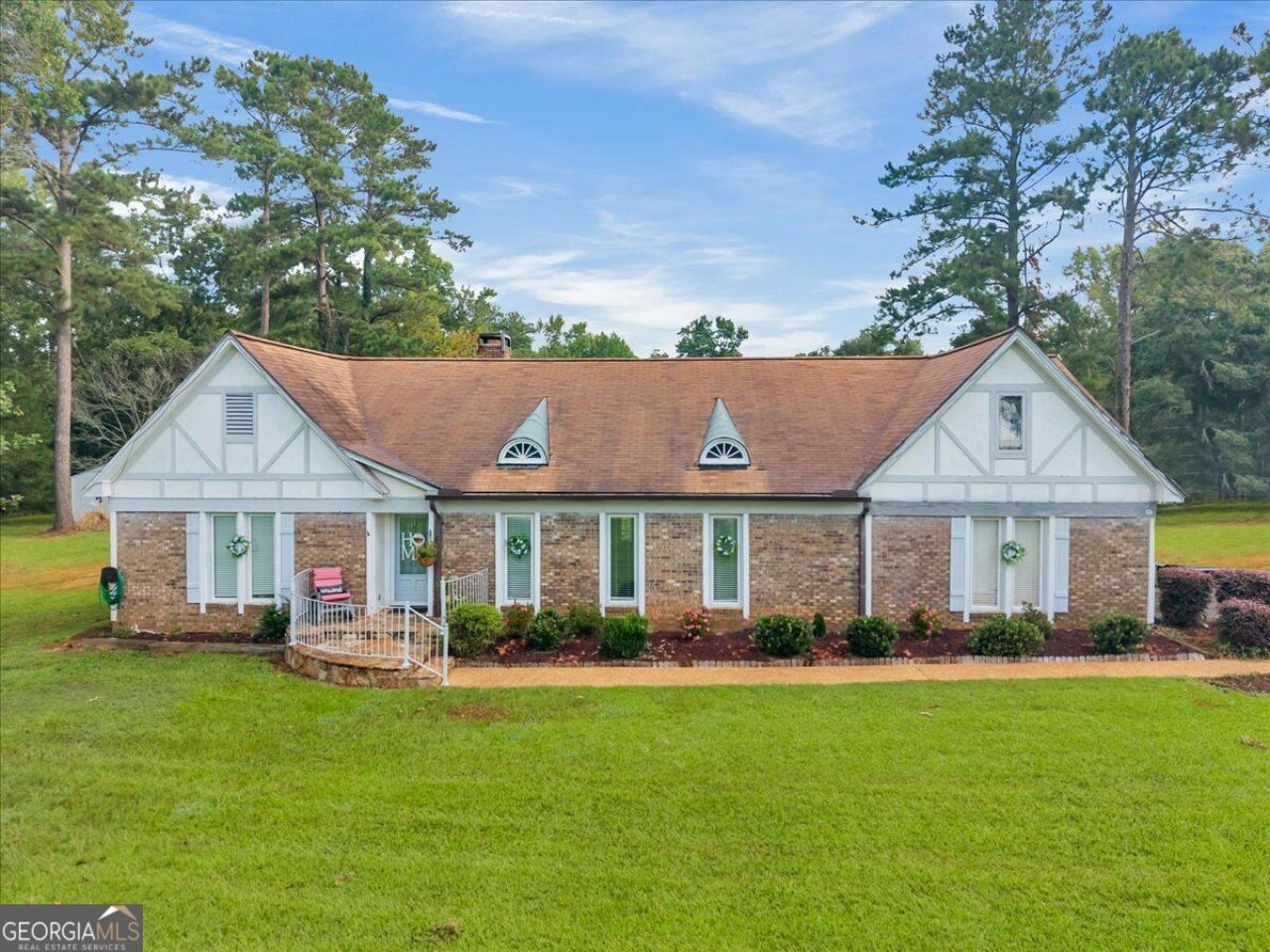 232 Briarwood Circle, Americus, GA 31709 Main Photo
