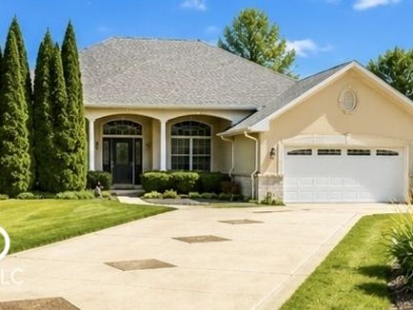 2900 Sunderland Drive, Martinsville, IN 46151