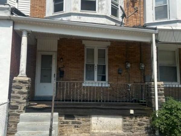 941 MAPLE TERRACE , DARBY, PA 19023