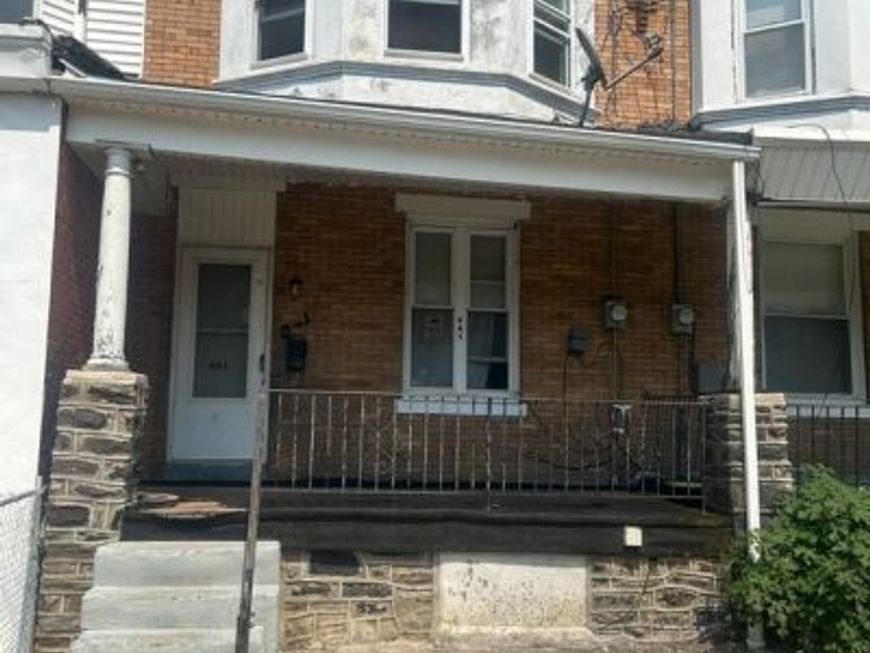 941 Maple Terrace , Darby, PA 19023 Main Photo