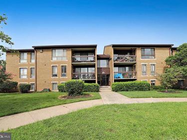 541 FLORIDA AVENUE, Unit 101, HERNDON, VA 20170