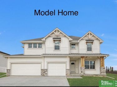 10304 S 191 Avenue, Omaha, NE 68136