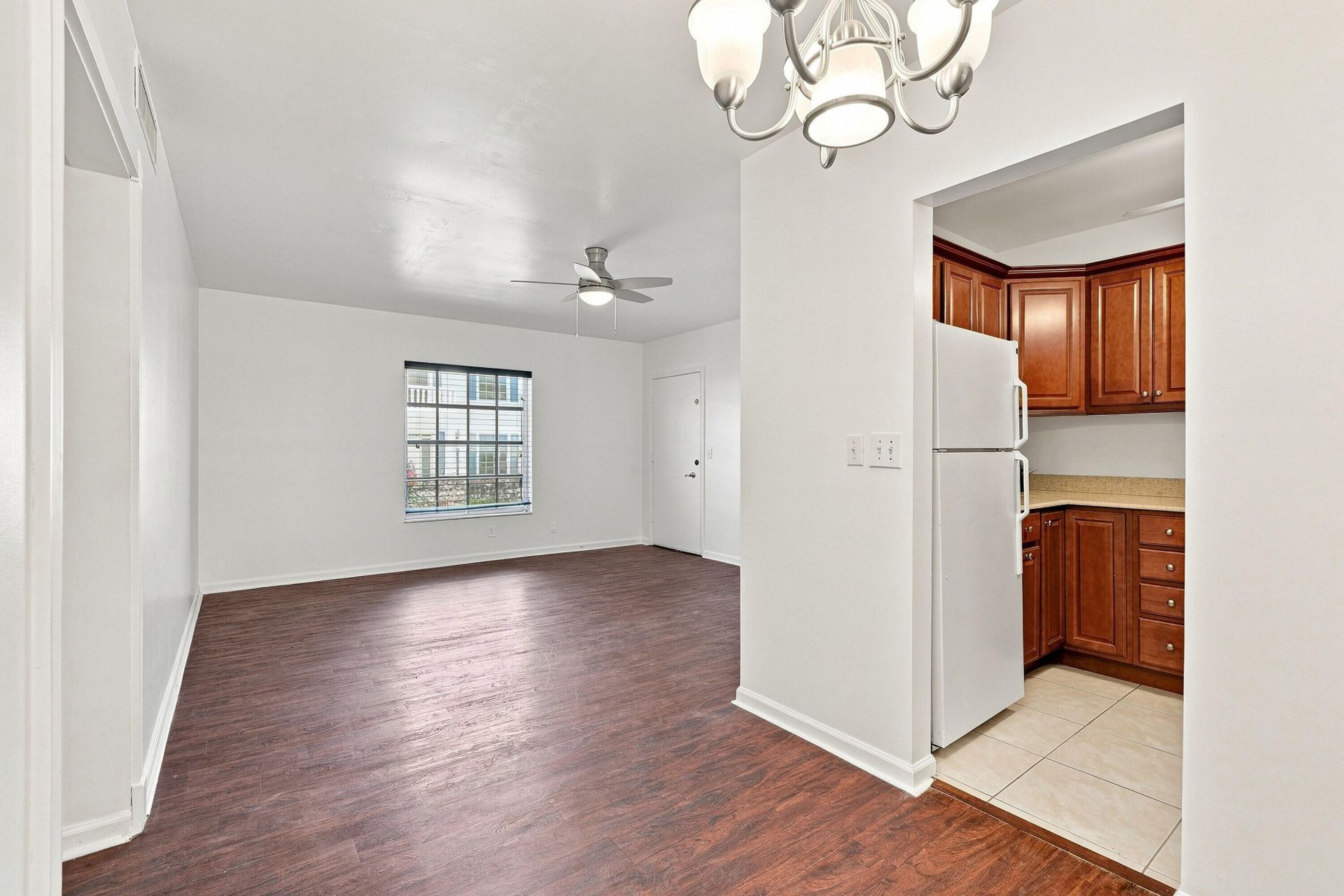 2211 NE 67th Street, Unit 1102, Fort Lauderdale, FL 33308 Photo