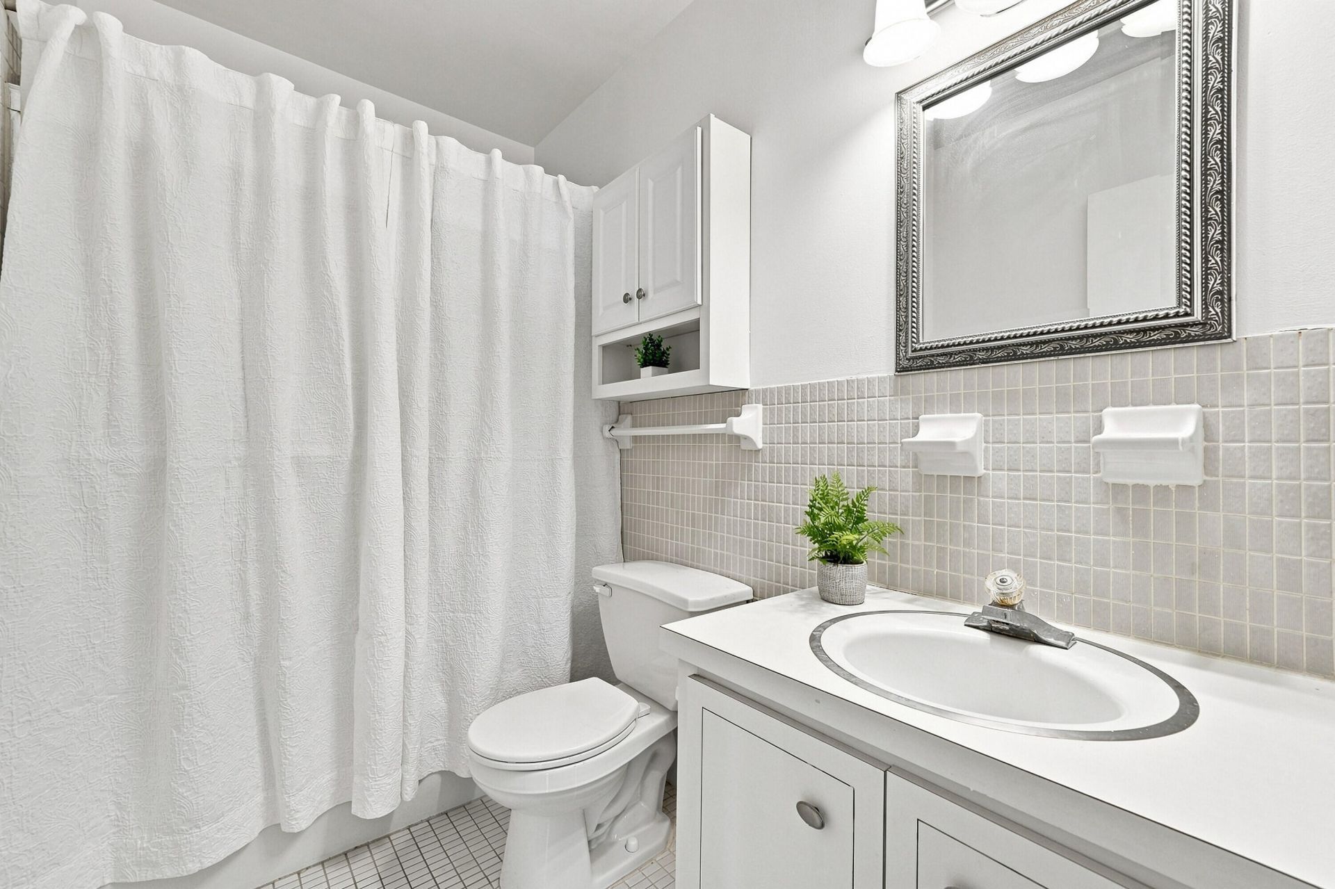 2211 NE 67th Street, Unit 1102, Fort Lauderdale, FL 33308 Photo