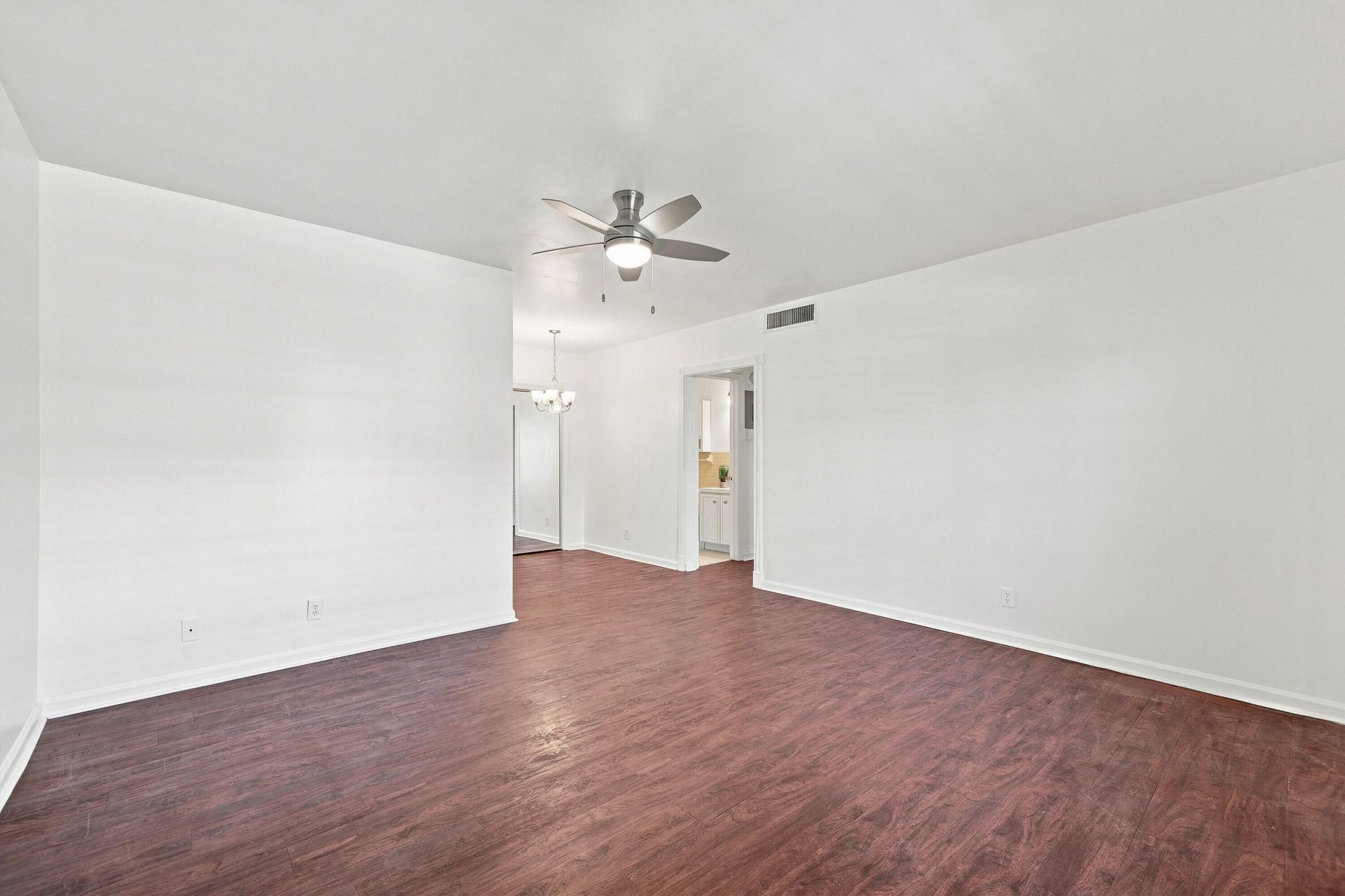 2211 NE 67th Street, Unit 1102, Fort Lauderdale, FL 33308 Photo