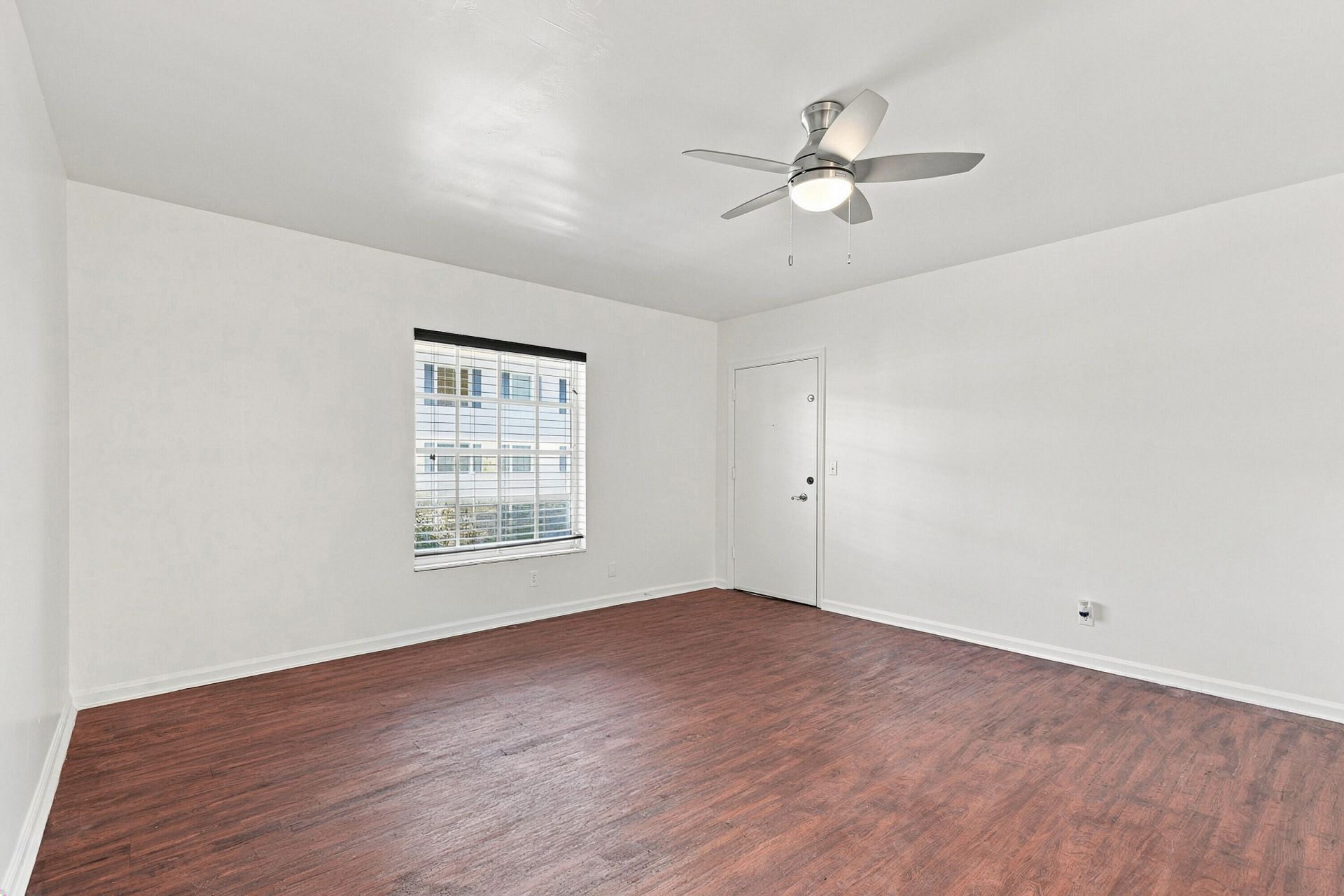 2211 NE 67th Street, Unit 1102, Fort Lauderdale, FL 33308 Photo