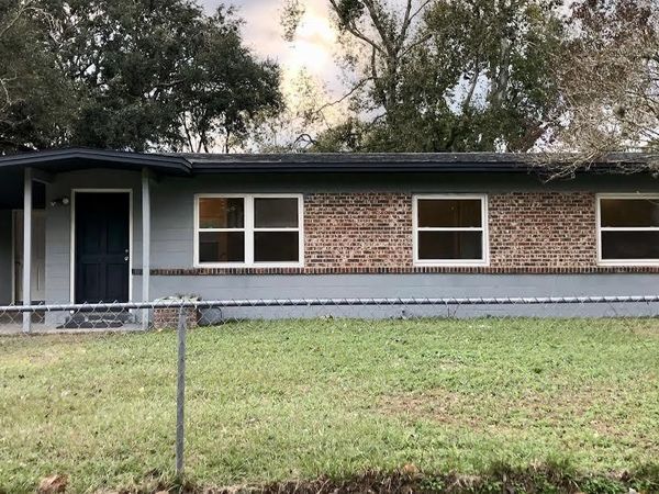 4220 VARNER Road, Jacksonville, FL 32210