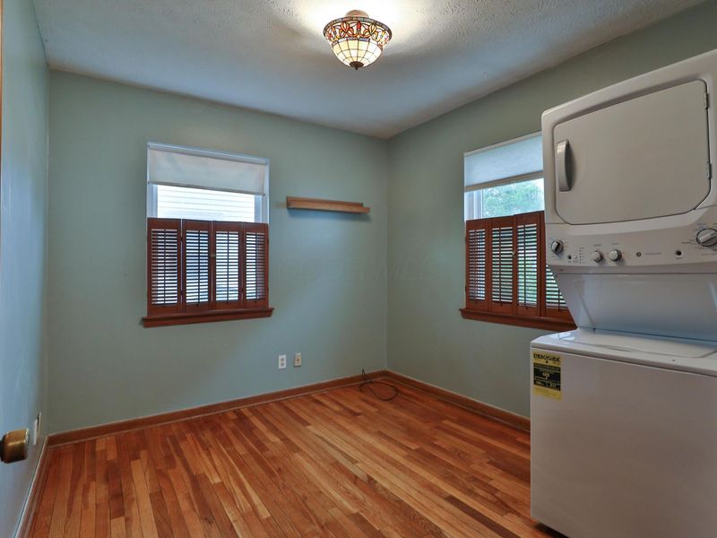 3220 Medina Avenue , Columbus, OH 43224 Photo 14
