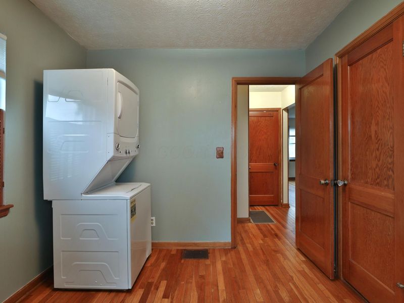 3220 Medina Avenue , Columbus, OH 43224 Photo 15