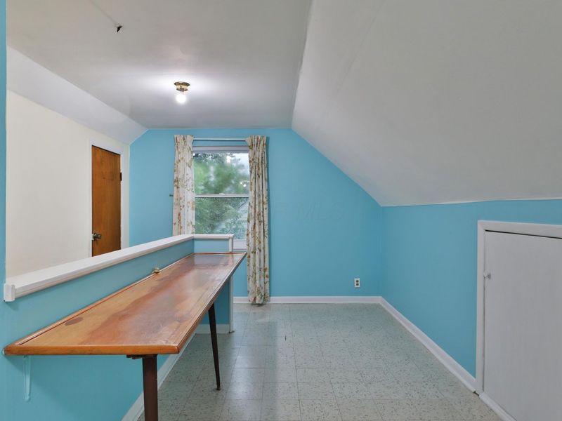 3220 Medina Avenue , Columbus, OH 43224 Photo 22