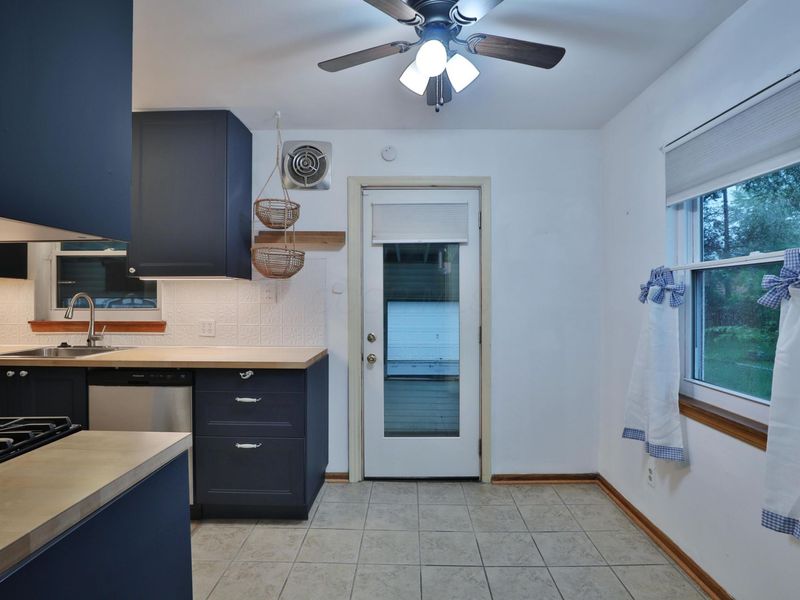 3220 Medina Avenue , Columbus, OH 43224 Photo 7