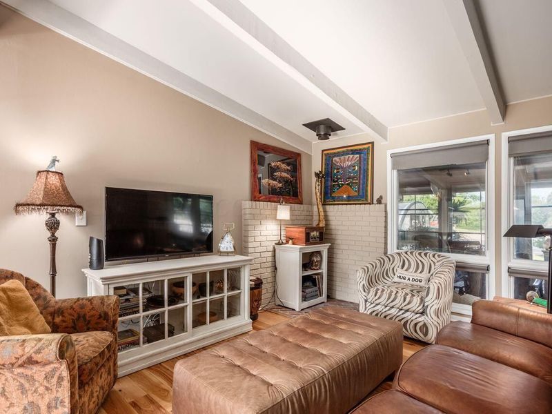 3210 Kioka Avenue, Columbus, OH 43221 Photo 13