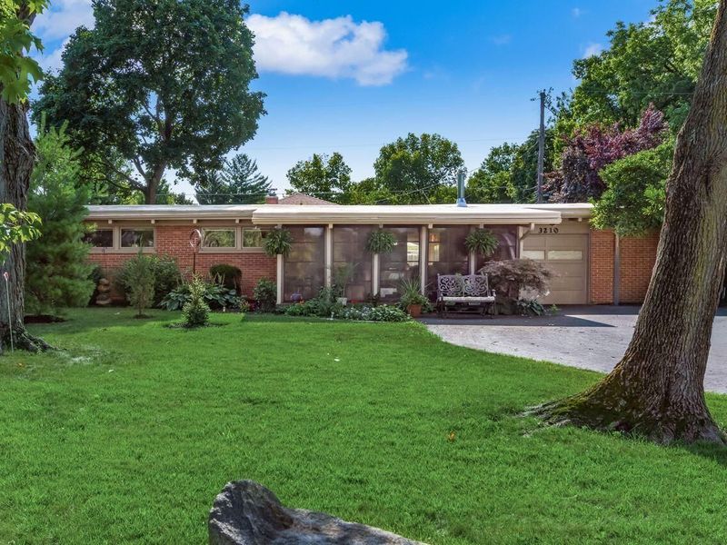 3210 Kioka Avenue, Columbus, OH 43221 Photo 5