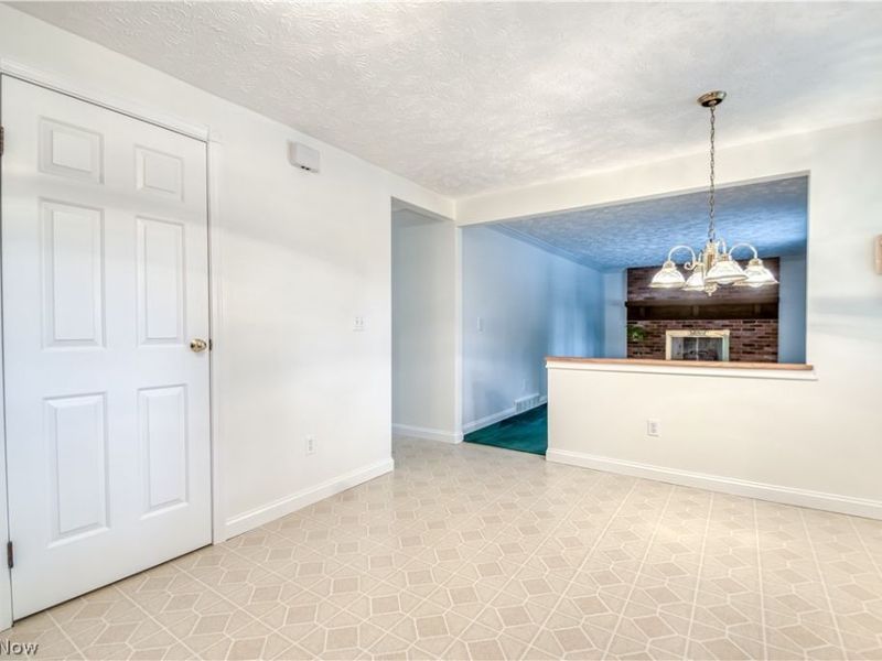 5828 Grovewood Drive, Mentor, OH 44060 Photo 5