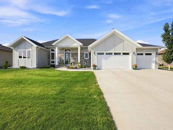 4150 Furnberg Place S, Fargo, ND 58104