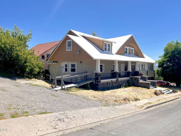 213 Cedar Street, Klamath Falls, OR 97601