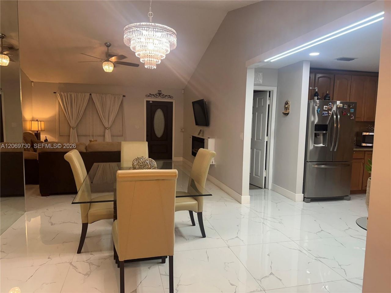 1051 SW 99th Ave, Pembroke Pines, FL 33025 Photo