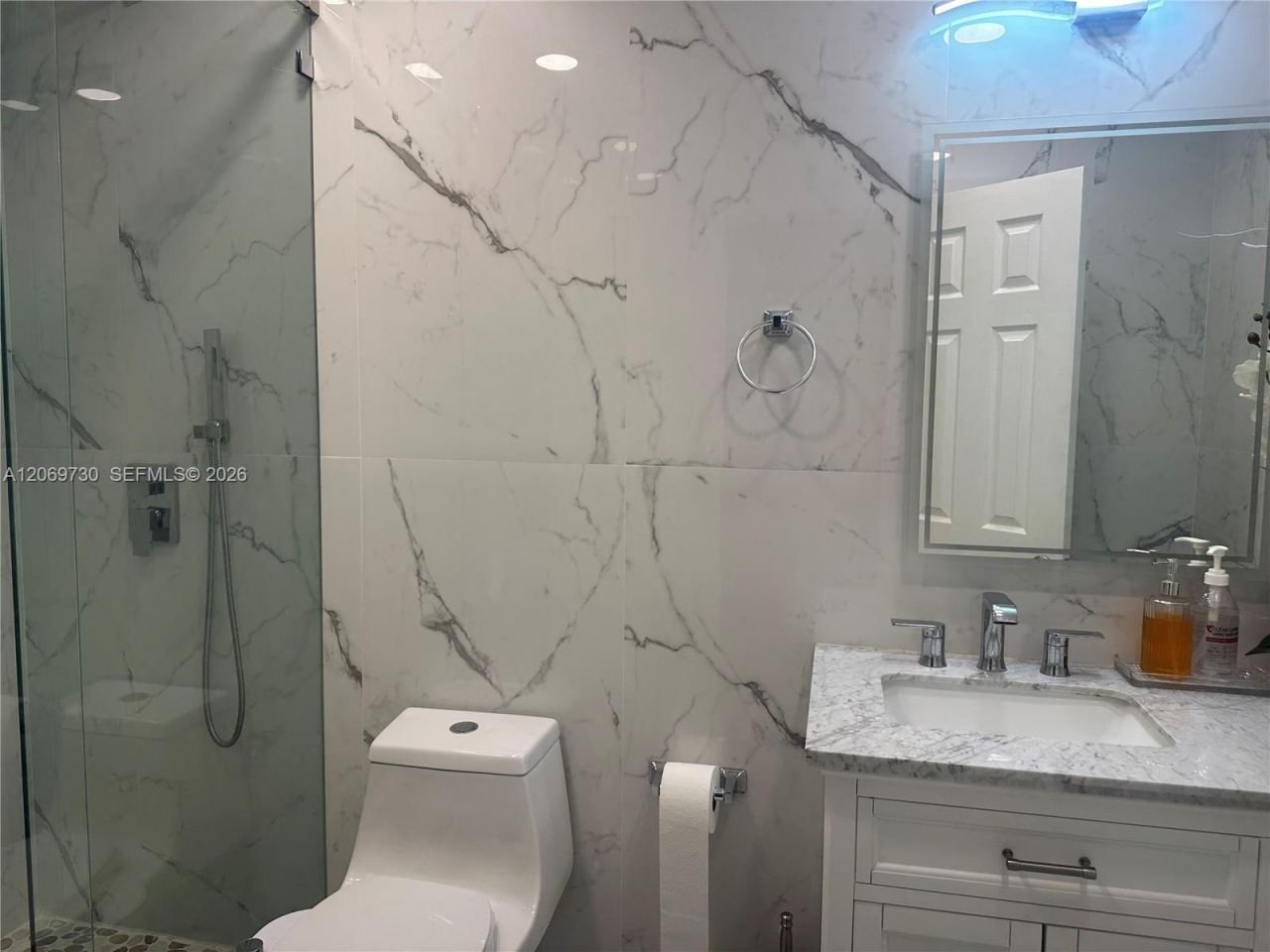 1051 SW 99th Ave, Pembroke Pines, FL 33025 Photo