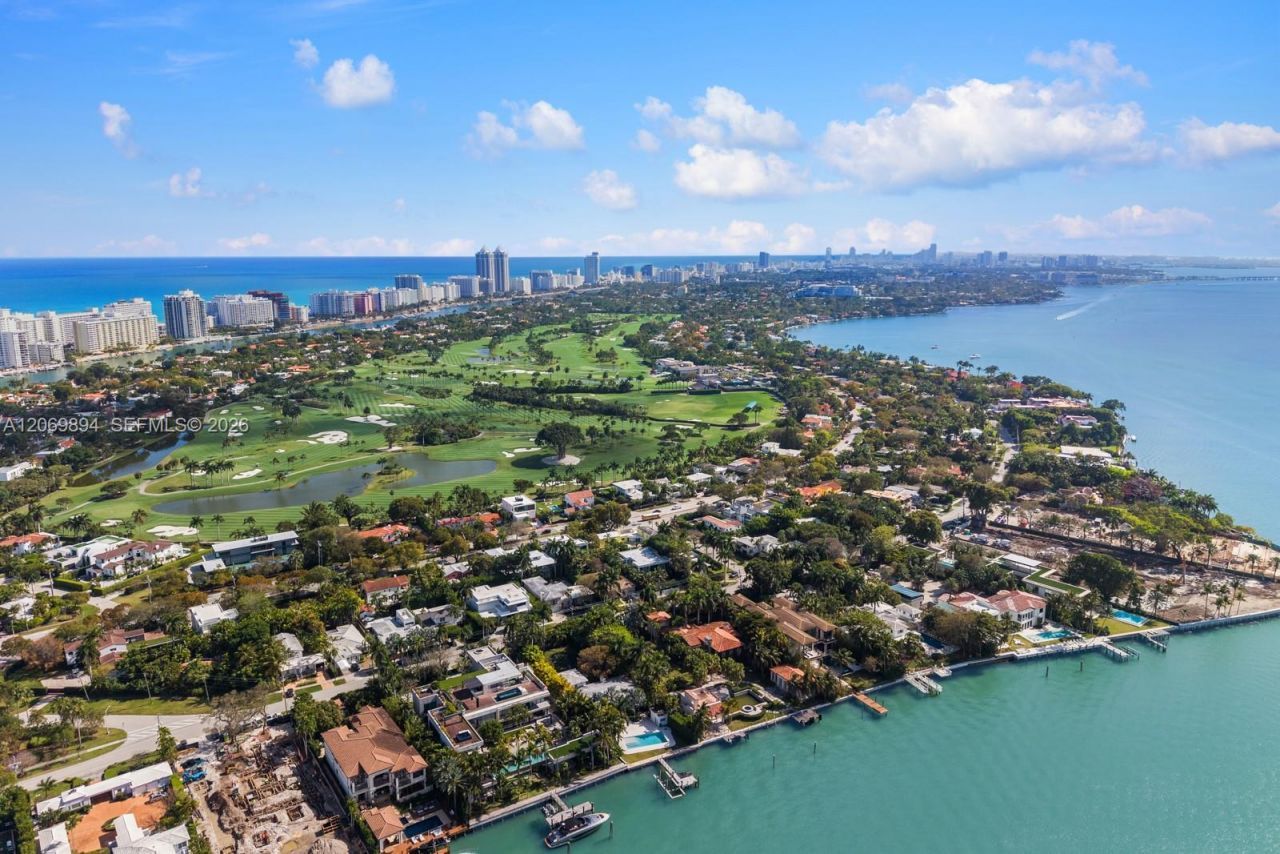 6015 N Bay Rd , Miami Beach, FL 33140 Photo