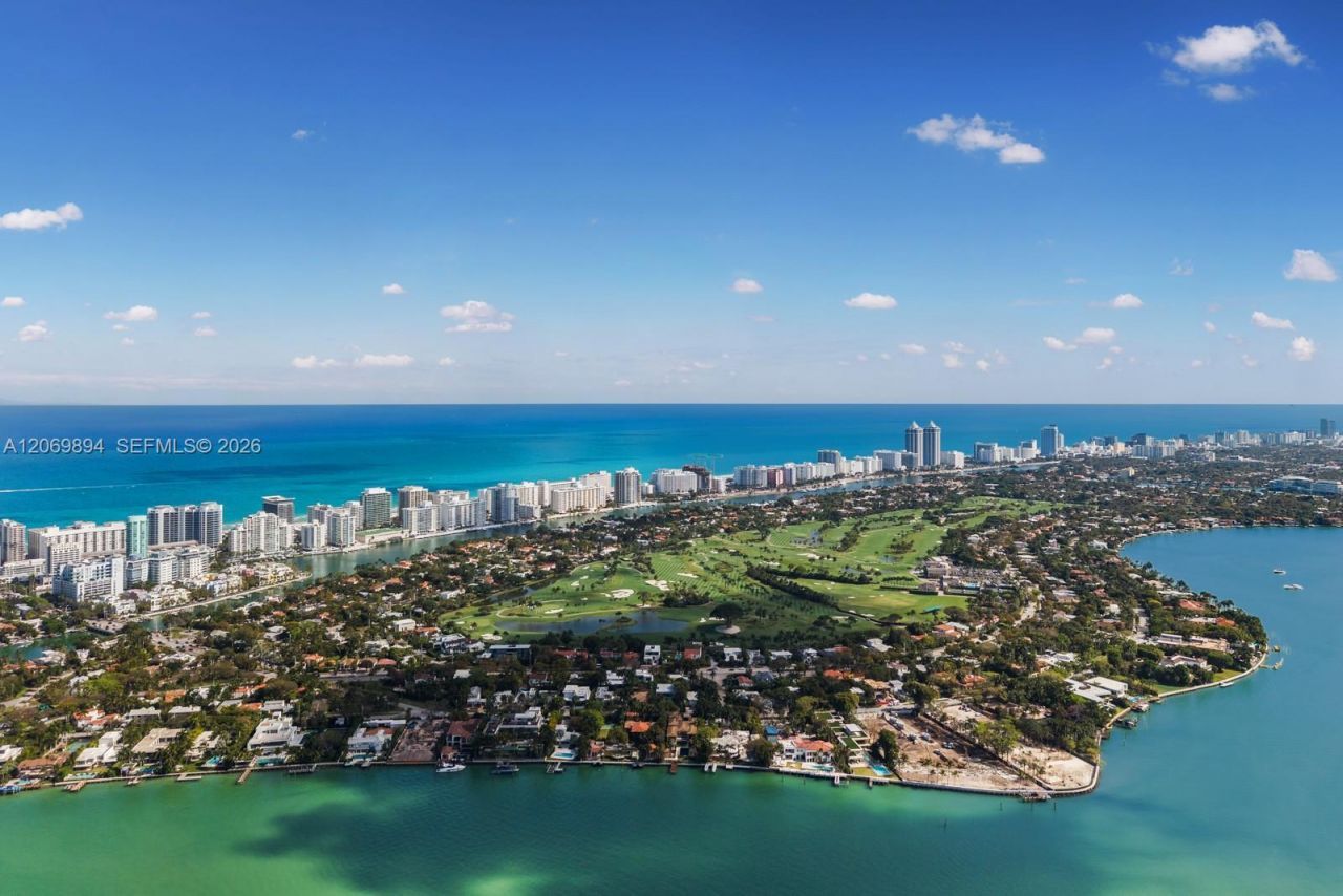 6015 N Bay Rd , Miami Beach, FL 33140 Photo