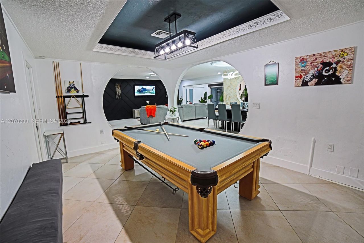 8651 Sunset Strip , Sunrise, FL 33322 Photo
