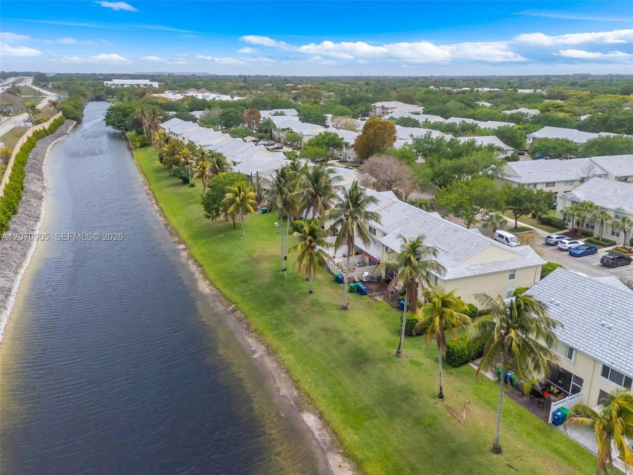 9925 NW 57th Manor, Coral Springs, FL 33076 Photo