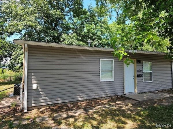 1220 St Michael Drive, Cahokia, IL 62206