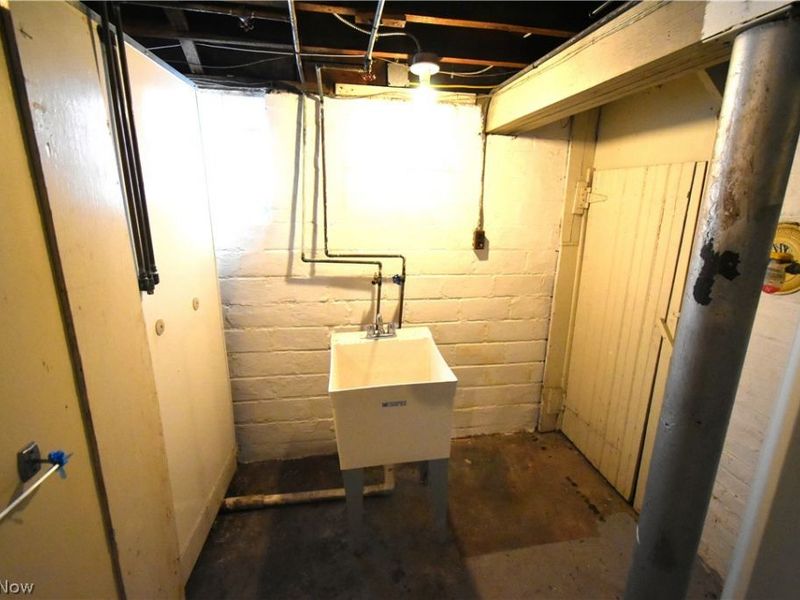 3885 W 135th Street, Cleveland, OH 44111 Photo 21