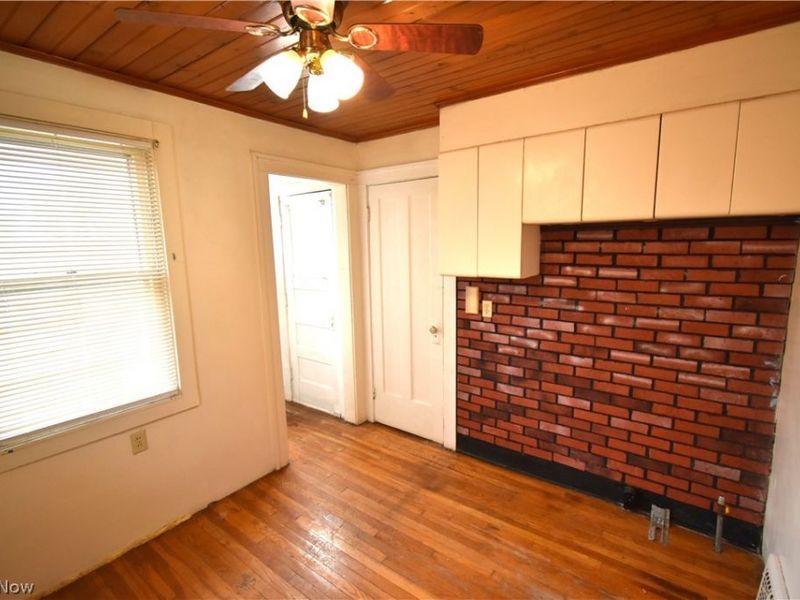 3885 W 135th Street, Cleveland, OH 44111 Photo 8