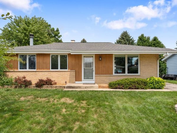 5710 Freedy AVENUE, Mount Pleasant, WI 53406