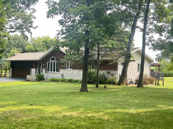 1266 CLAIRVILLE ROAD, Oshkosh, WI 54904
