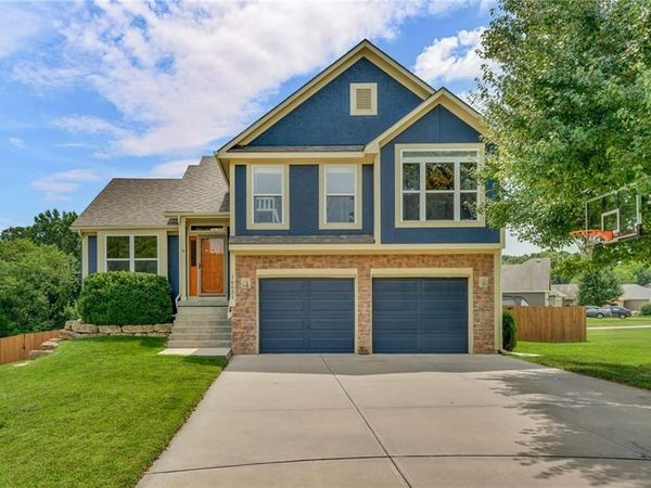 16631 Ruby Court, Basehor, KS 66007