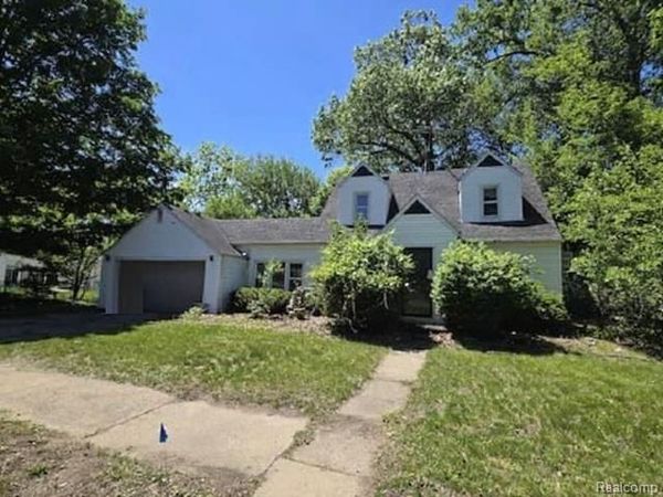 551 N Karle Street , Westland, Mi 48185