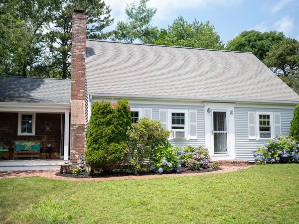 1 Bayberry Road, West Yarmouth, MA 02673