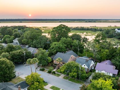 182 Gordon Street Charleston, SC 29403