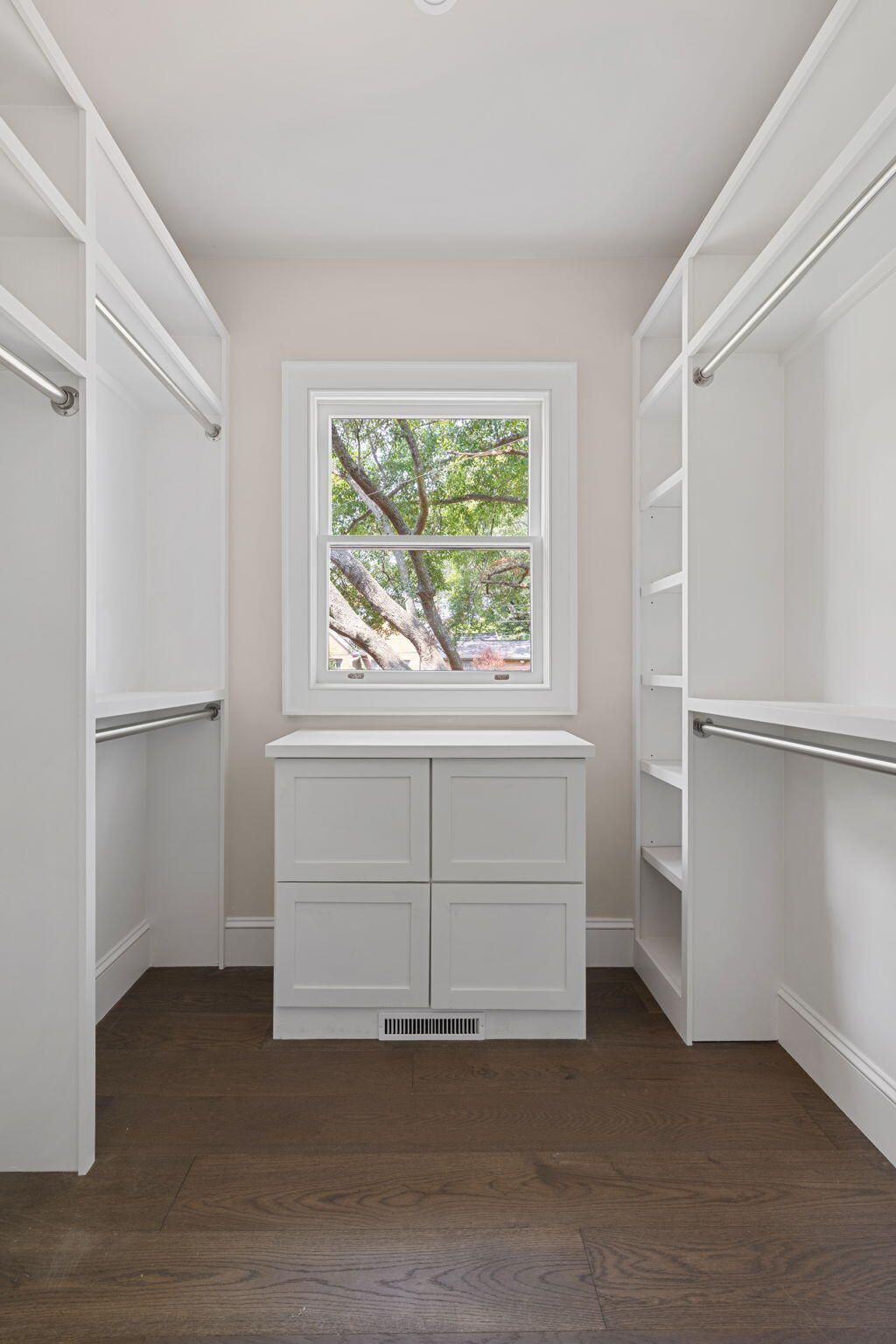 182 Gordon Street Photo 32