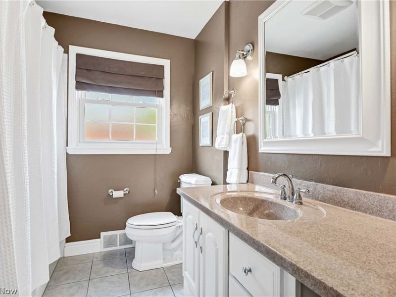 22424 Sunnyhill Drive, Rocky River, OH 44116 Photo 26