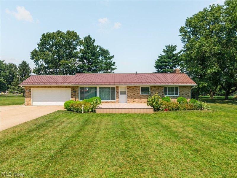 14138 Nussbaum Road, Dalton, OH 44618 Photo 2