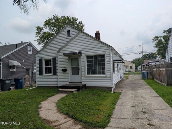 27 W Poinsetta Avenue , Toledo, OH 43612
