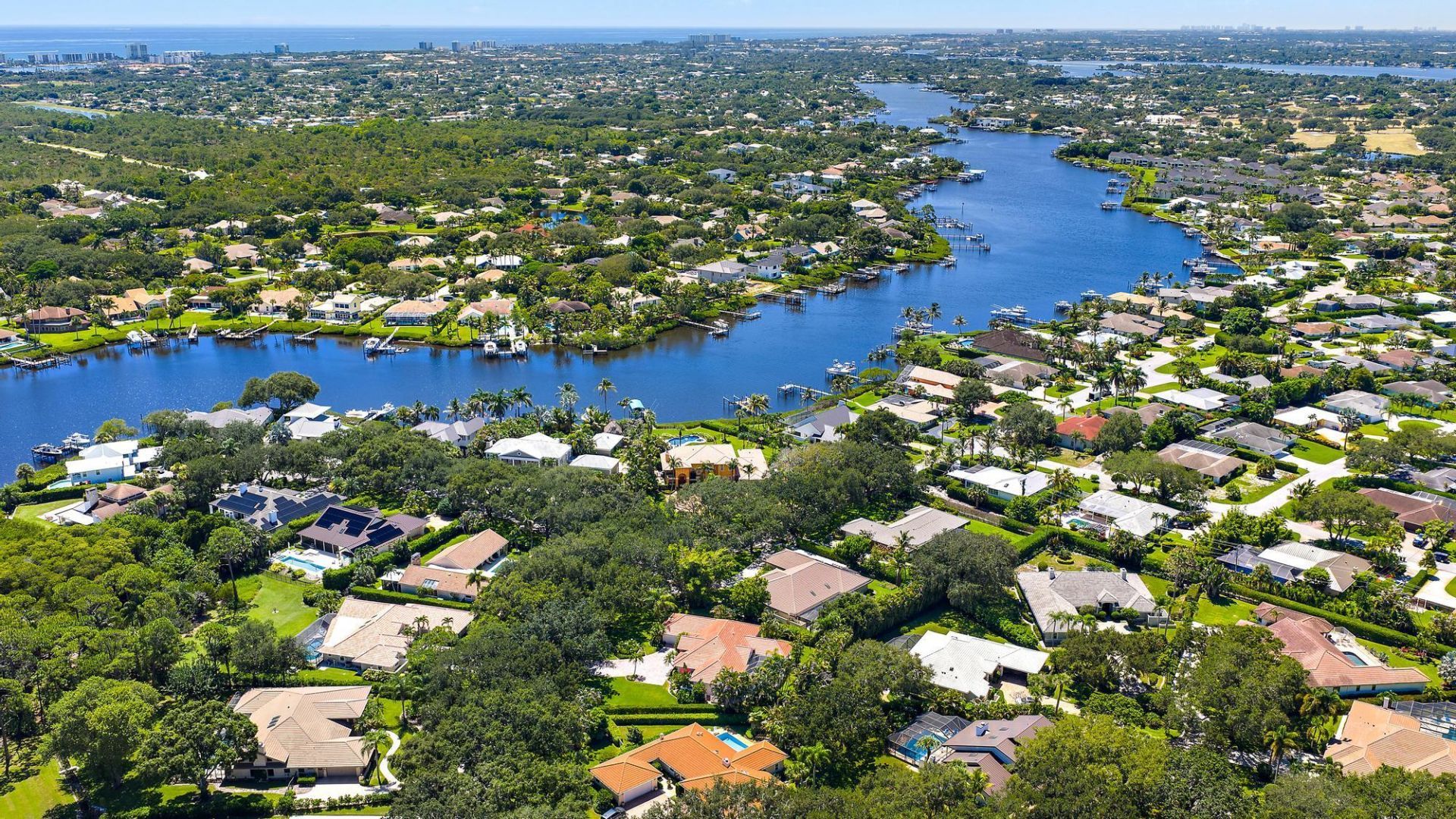 18504 SE Heritage Oaks Lane, Jupiter, FL 33469 Photo