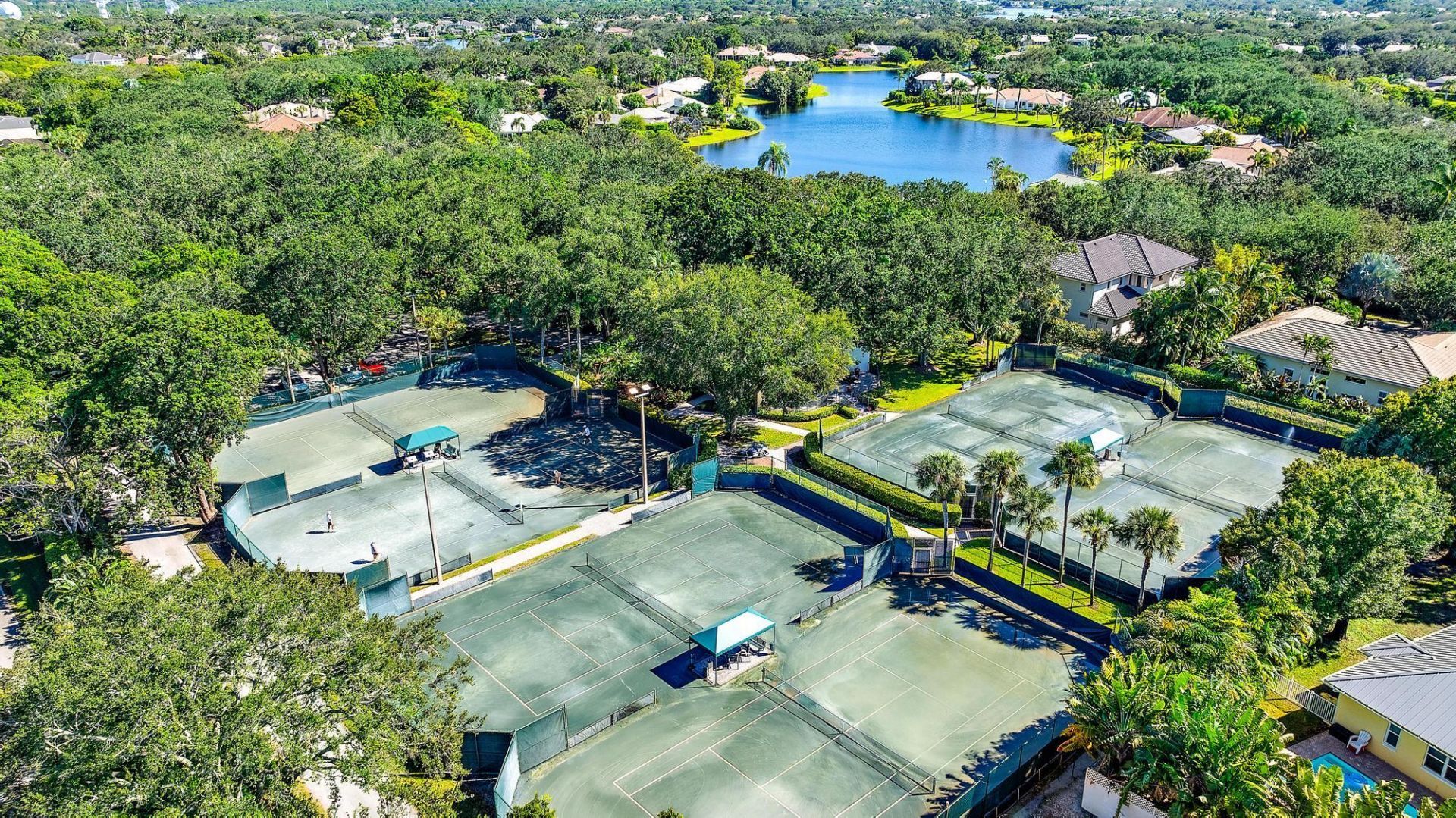 18504 SE Heritage Oaks Lane, Jupiter, FL 33469 Photo