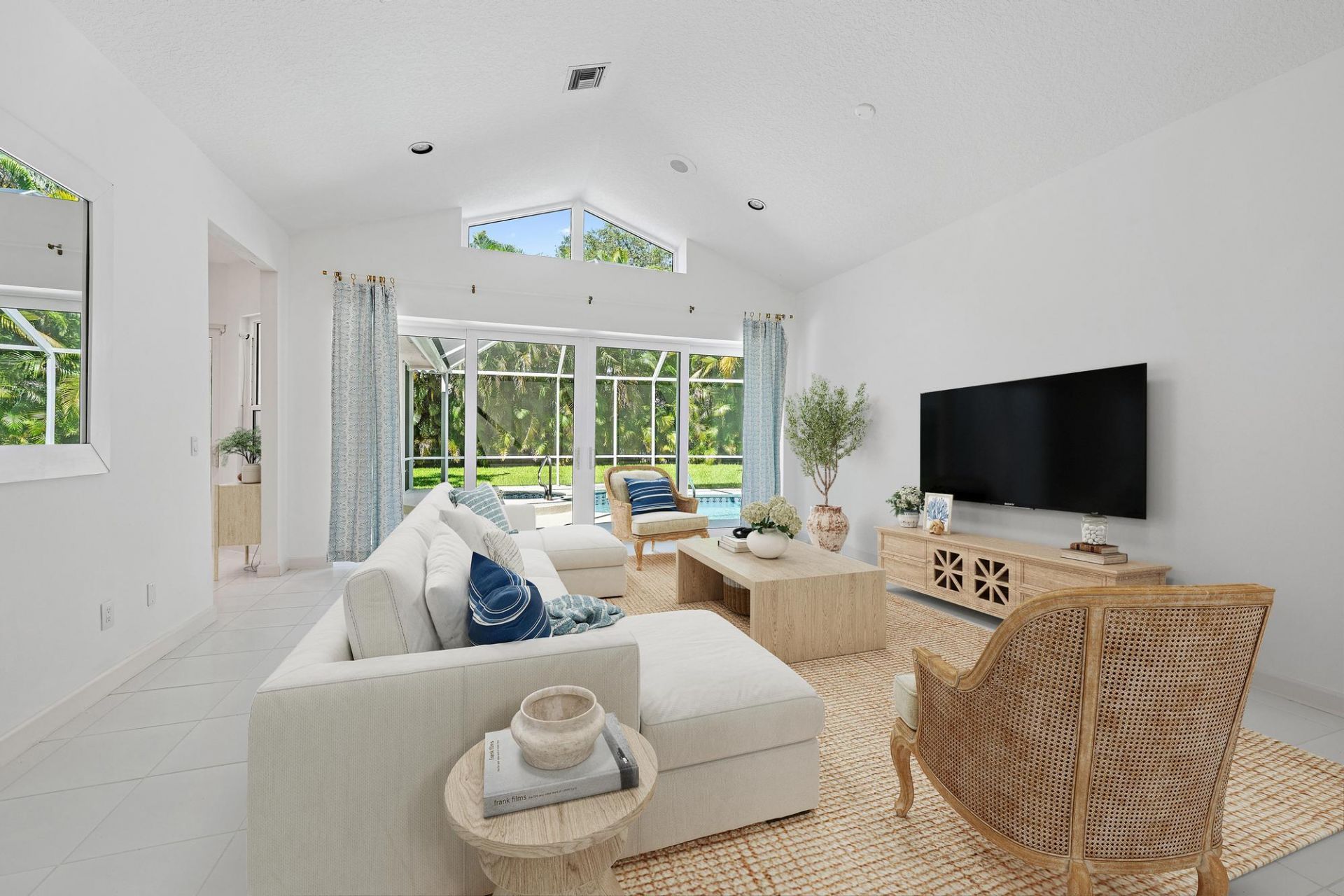 18504 SE Heritage Oaks Lane, Jupiter, FL 33469 Photo