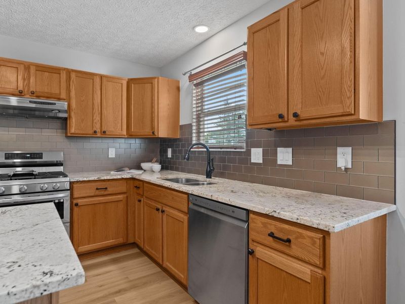 8527 Squad Court, Galloway, OH 43119 Photo 9